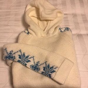 Soft cotton pullover